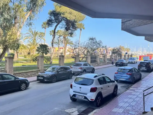 2-bedroom Apartment In Torrevieja, Spain (89 M²)