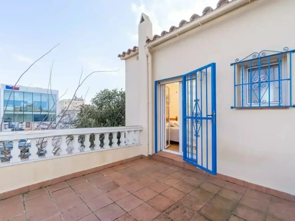 2-bedroom House In Castello D’empuries, Spain (98 M²)