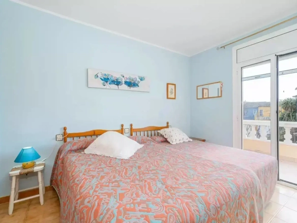 2-bedroom House In Castello D’empuries, Spain (98 M²)