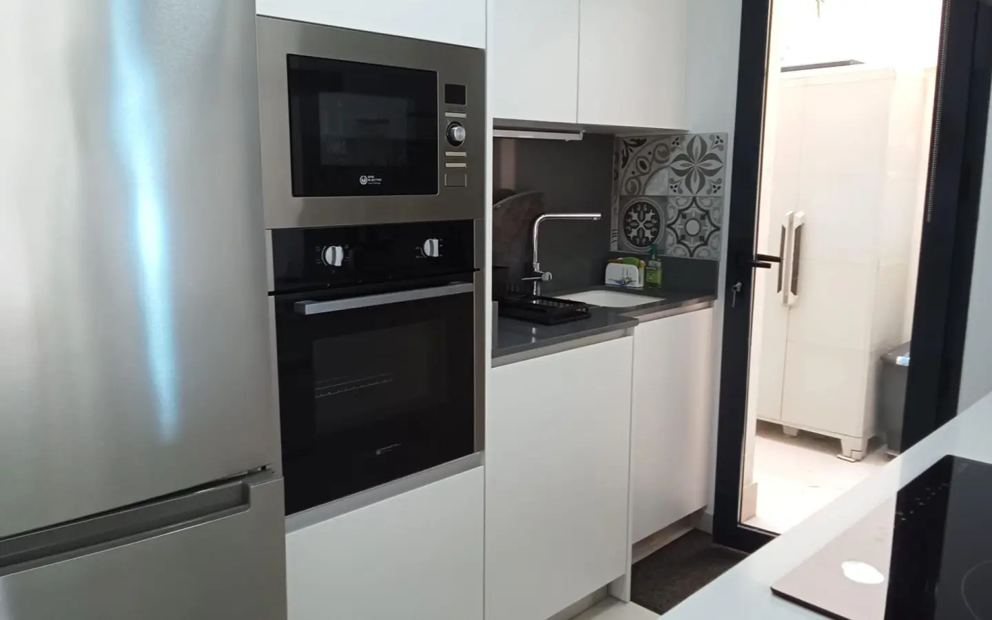 1-bedroom Apartment In Torrevieja, Spain (53 M²)