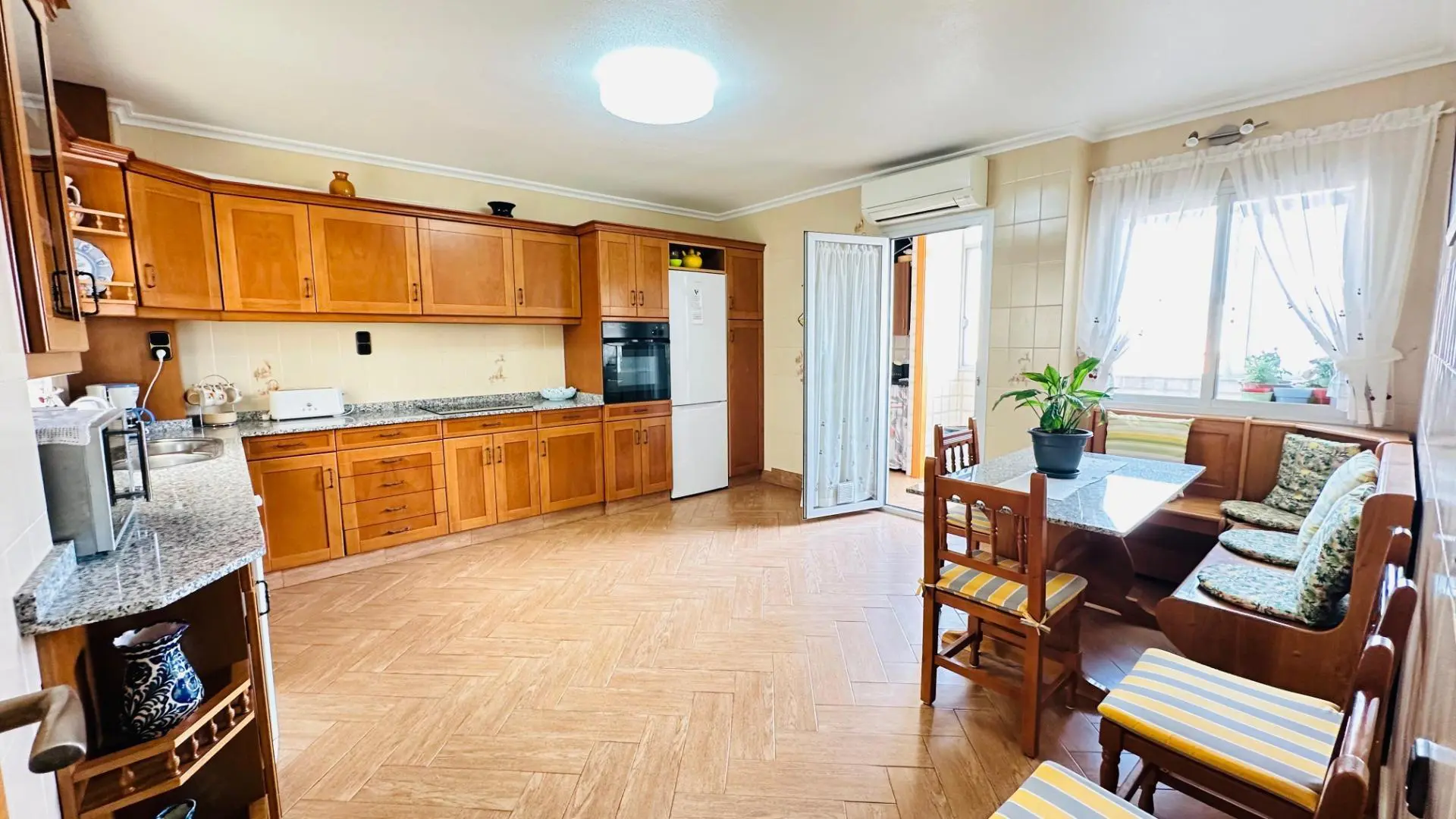 Apartment 145 In Torrevieja, Spain – Mediter Real Estate