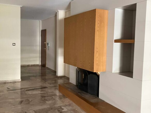 Apartment 140m2 In Athens – Greece