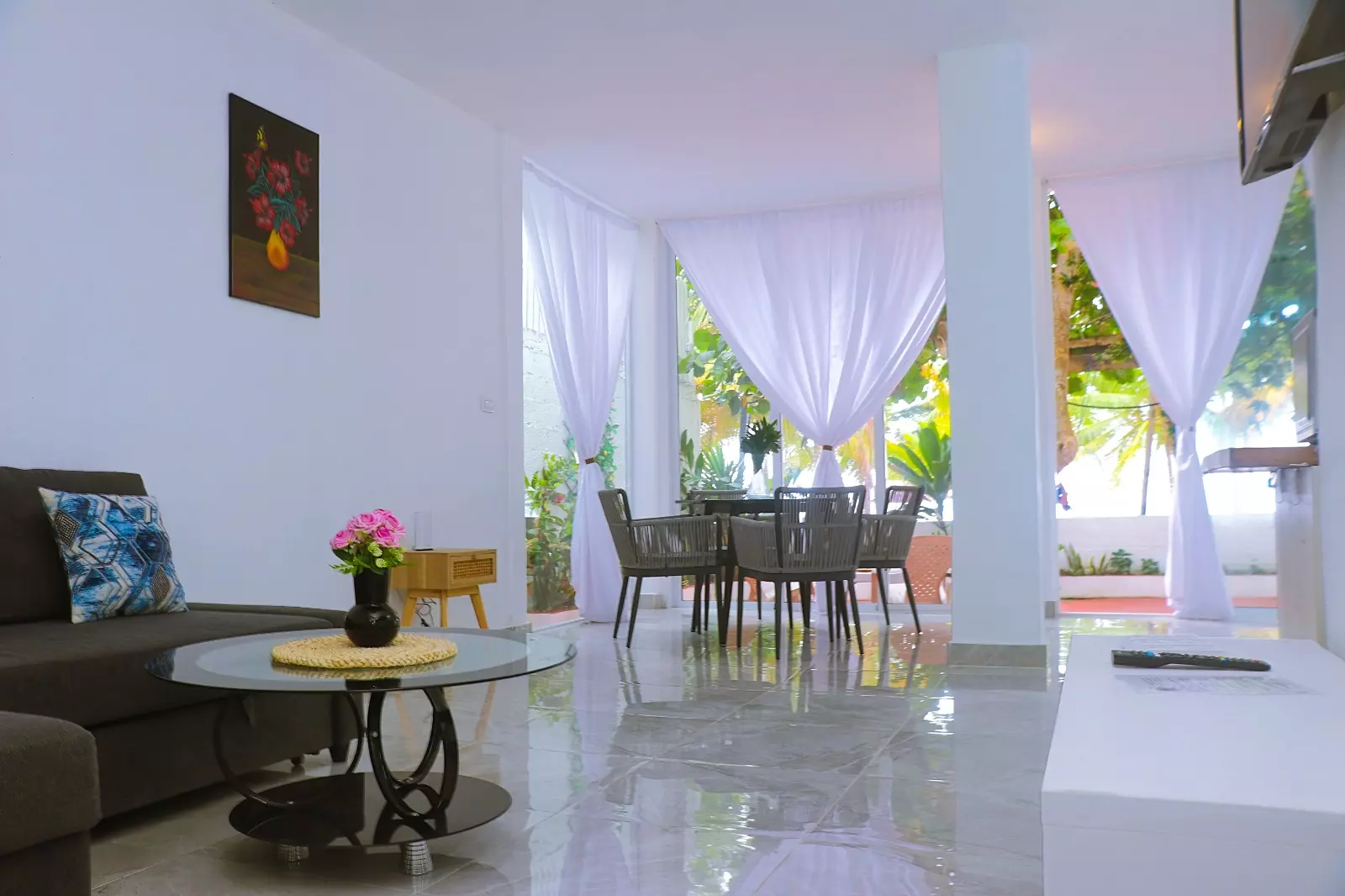 Beachfront Apartment – Juan Dolio, Dominican Republic