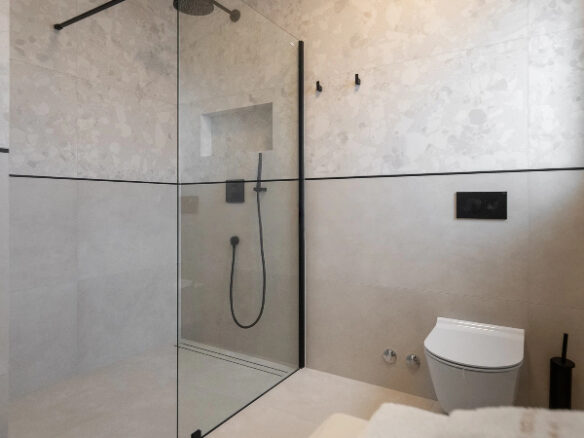 Villa Of 355 M² With Open Sea View Near Split