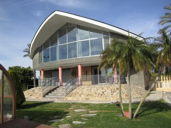Villa Of 750 M² In Los Montesinos, Spain