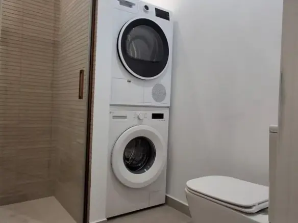 2-bedroom Apartment In Torrevieja, Spain (105 M²)