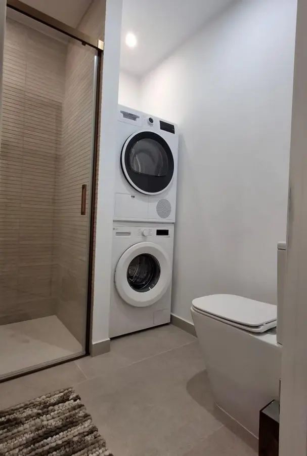 2-bedroom Apartment In Torrevieja, Spain (105 M²)