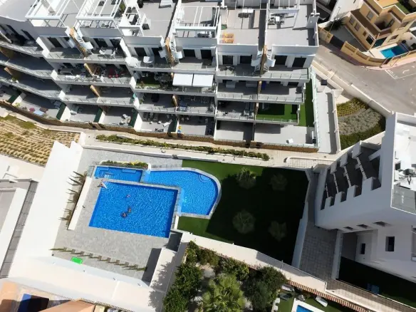2-bedroom Penthouse In Orihuela Costa, Spain (85 M²)