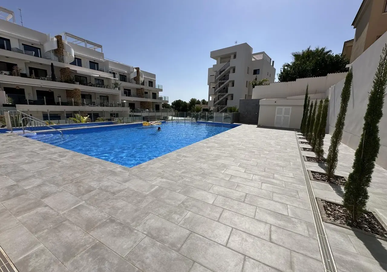 2-bedroom Penthouse In Orihuela Costa, Spain (85 M²)