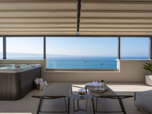 Villa Of 355 M² With Open Sea View Near Split