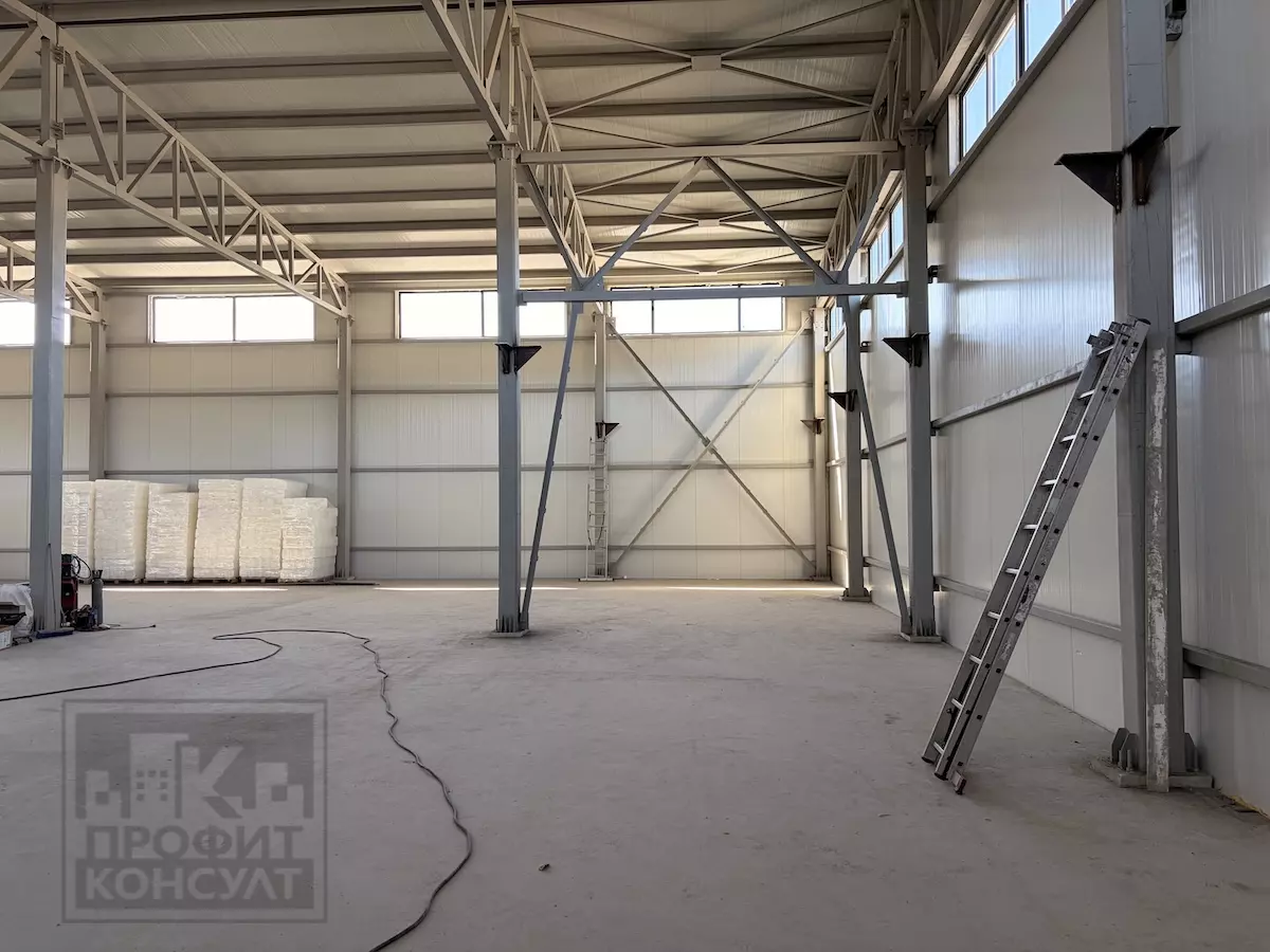 Warehouse Space Of 300 M² In Industrial Zone – South, Veliko Tarnovo