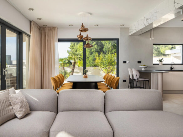 Villa Of 355 M² With Open Sea View Near Split