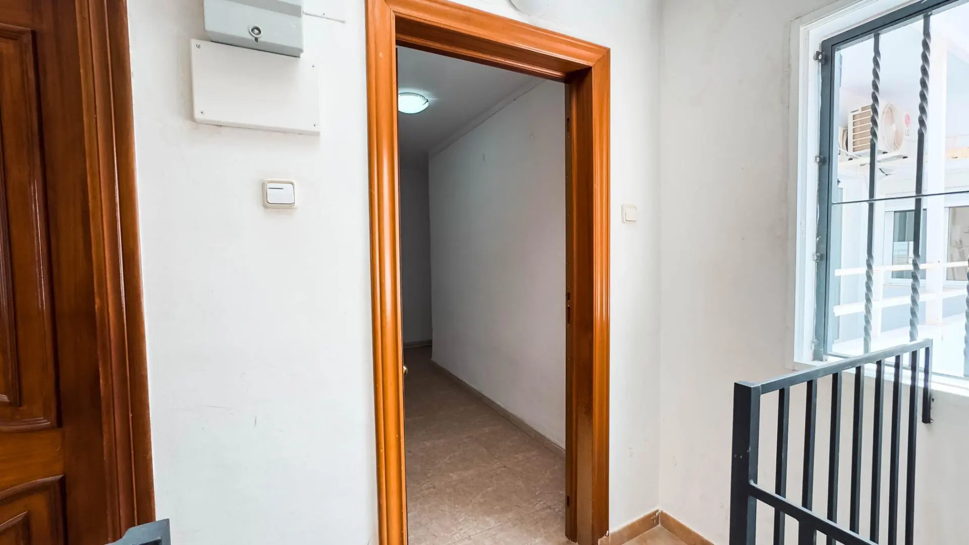 Flat Of 92 M² In Alicante, Spain