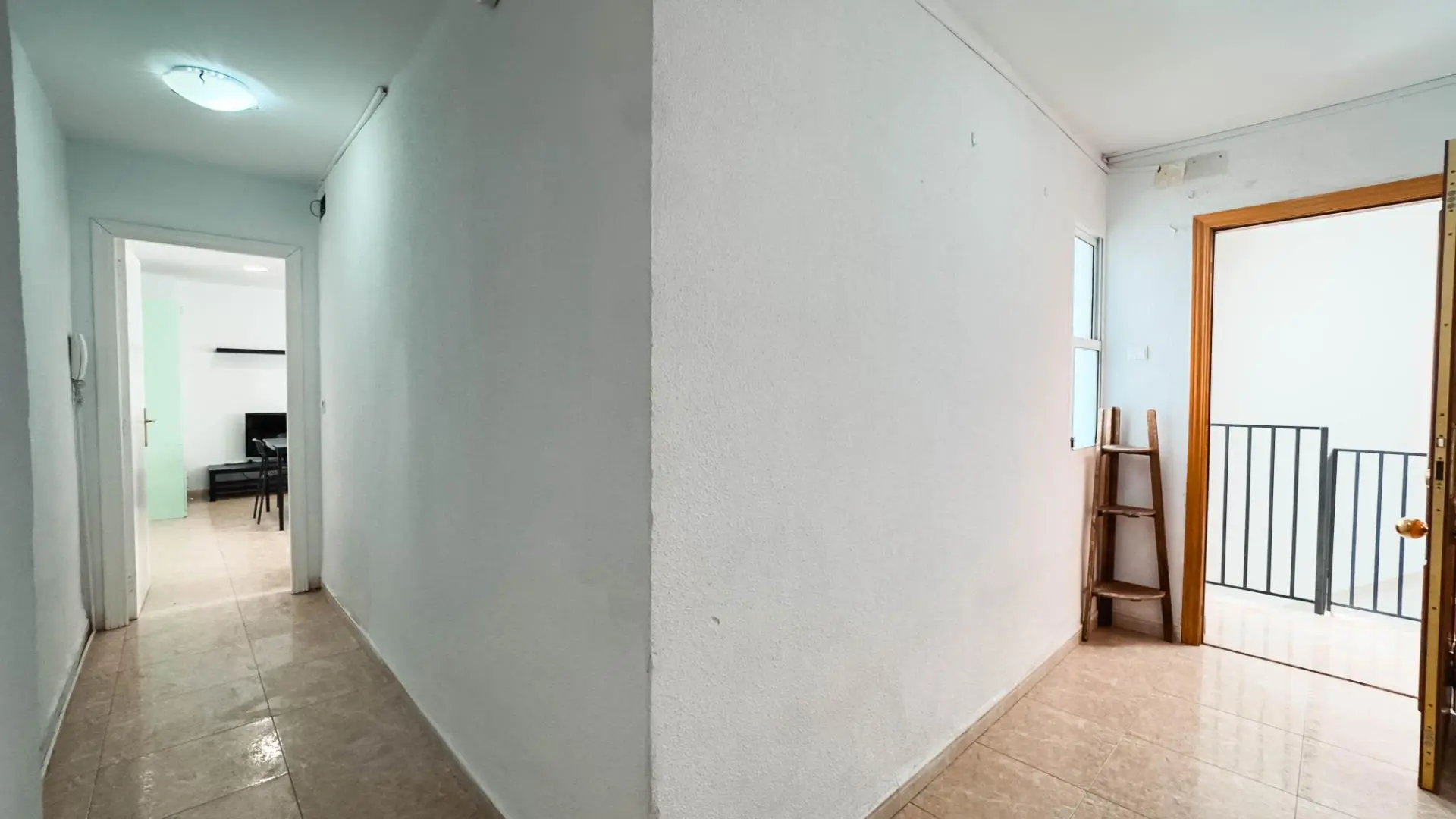 Flat Of 92 M² In Alicante, Spain