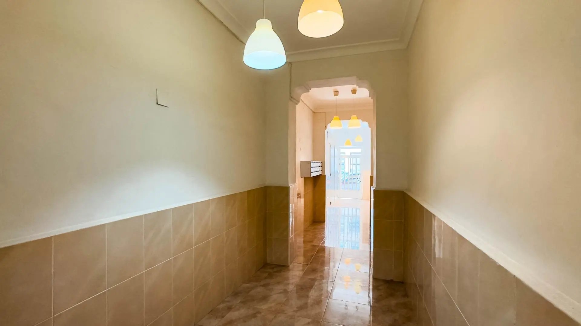 Flat Of 92 M² In Alicante, Spain