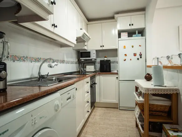 2-bedroom Flat In Villajoyosa, Spain (70 M²)