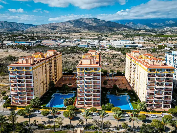 2-bedroom Flat In Villajoyosa, Spain (70 M²)