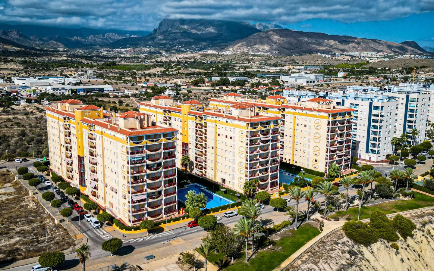 2-bedroom Flat In Villajoyosa, Spain (70 M²)
