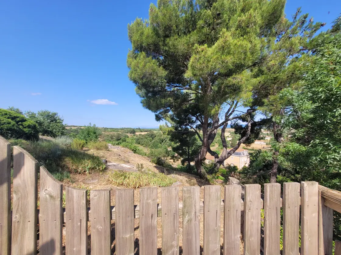 House Of 140 M² In Fouzilhon, France