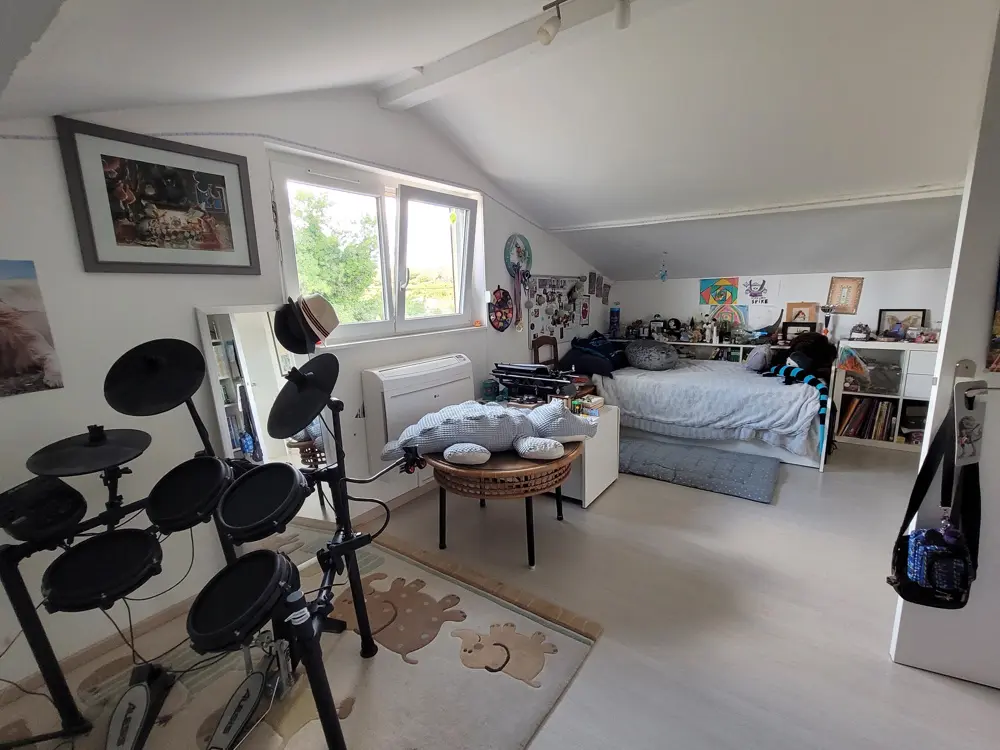 Detached House Of 180 M² In Laurens, France