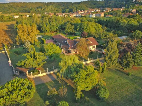 Villa For Sale Bruno (at)