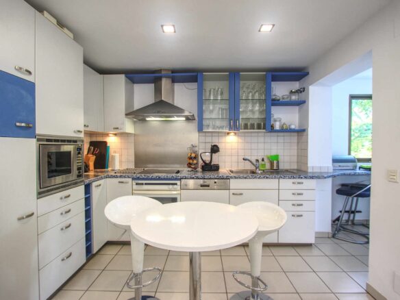 Golden Beach — Luxury 5-bedroom Beachside Triplex Penthouse With Touristic License.