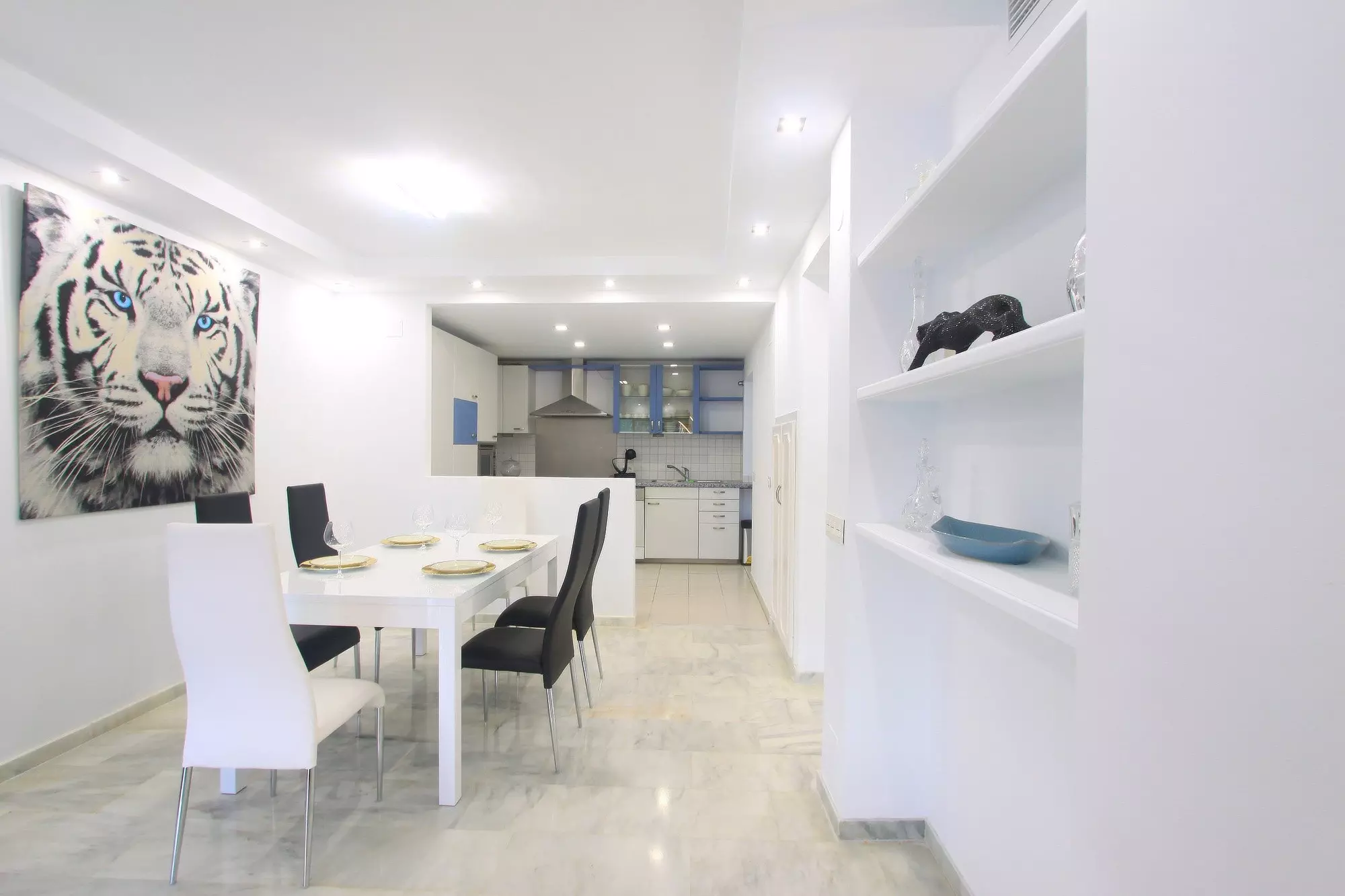Golden Beach — Luxury 5-bedroom Beachside Triplex Penthouse With Touristic License.
