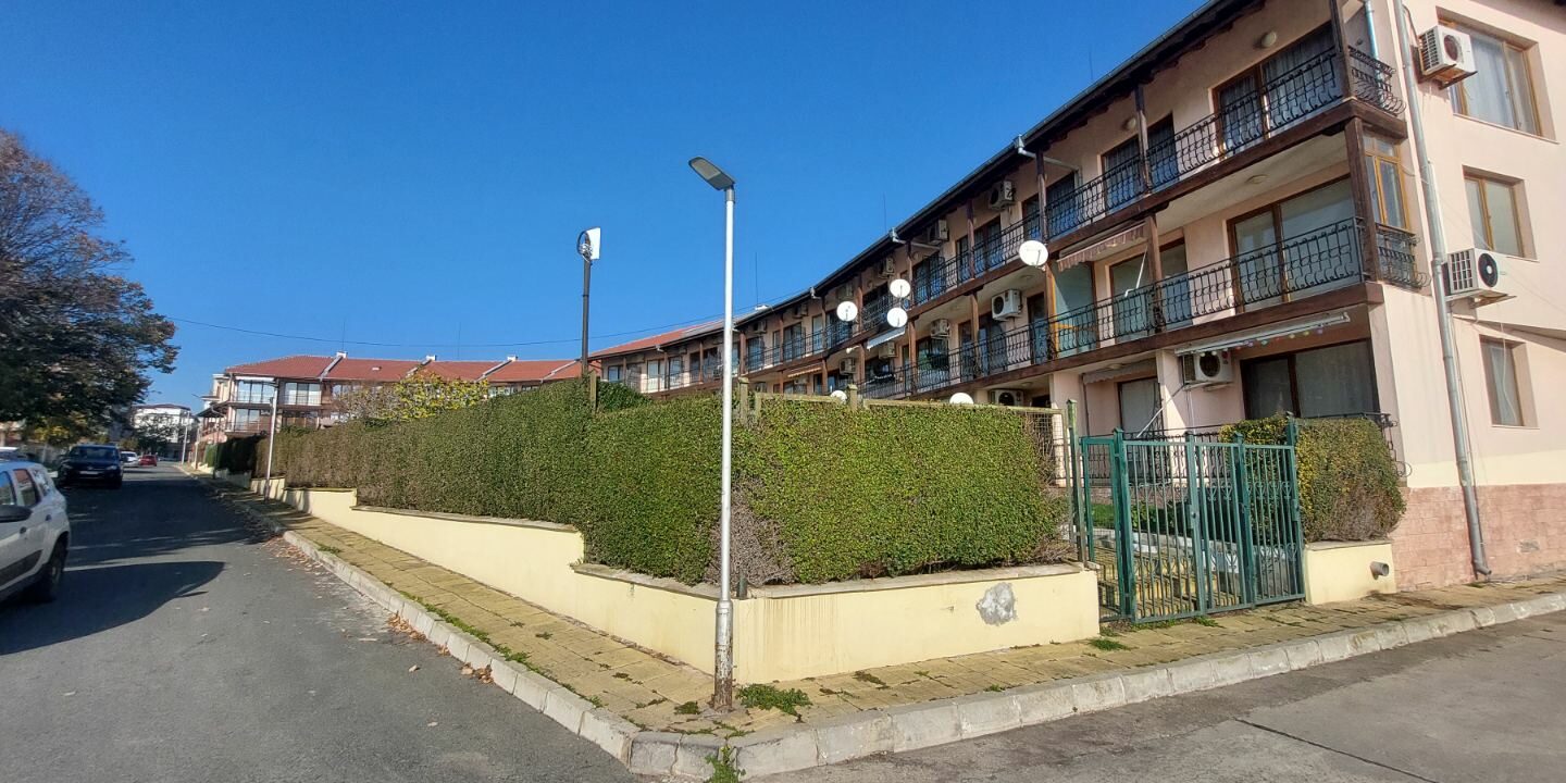 Apartment Of 67 M² With Two Rooms In Location