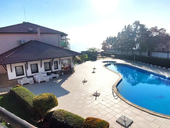 Apartment Of 67 M² With Two Rooms In Location