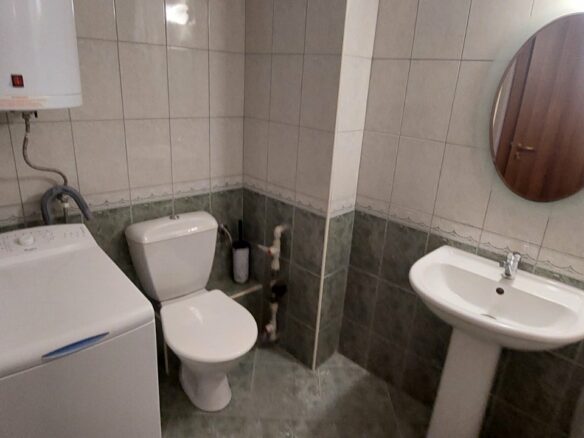 Apartment Of 67 M² With Two Rooms In Location