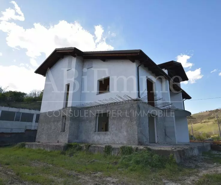 Villa For Sale Via Stazione, Santo Stefano Belbo
