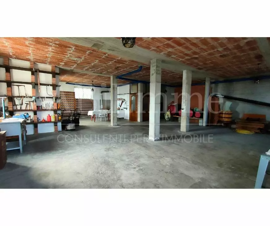 14 Villa For Sale In Verduno (langhe)