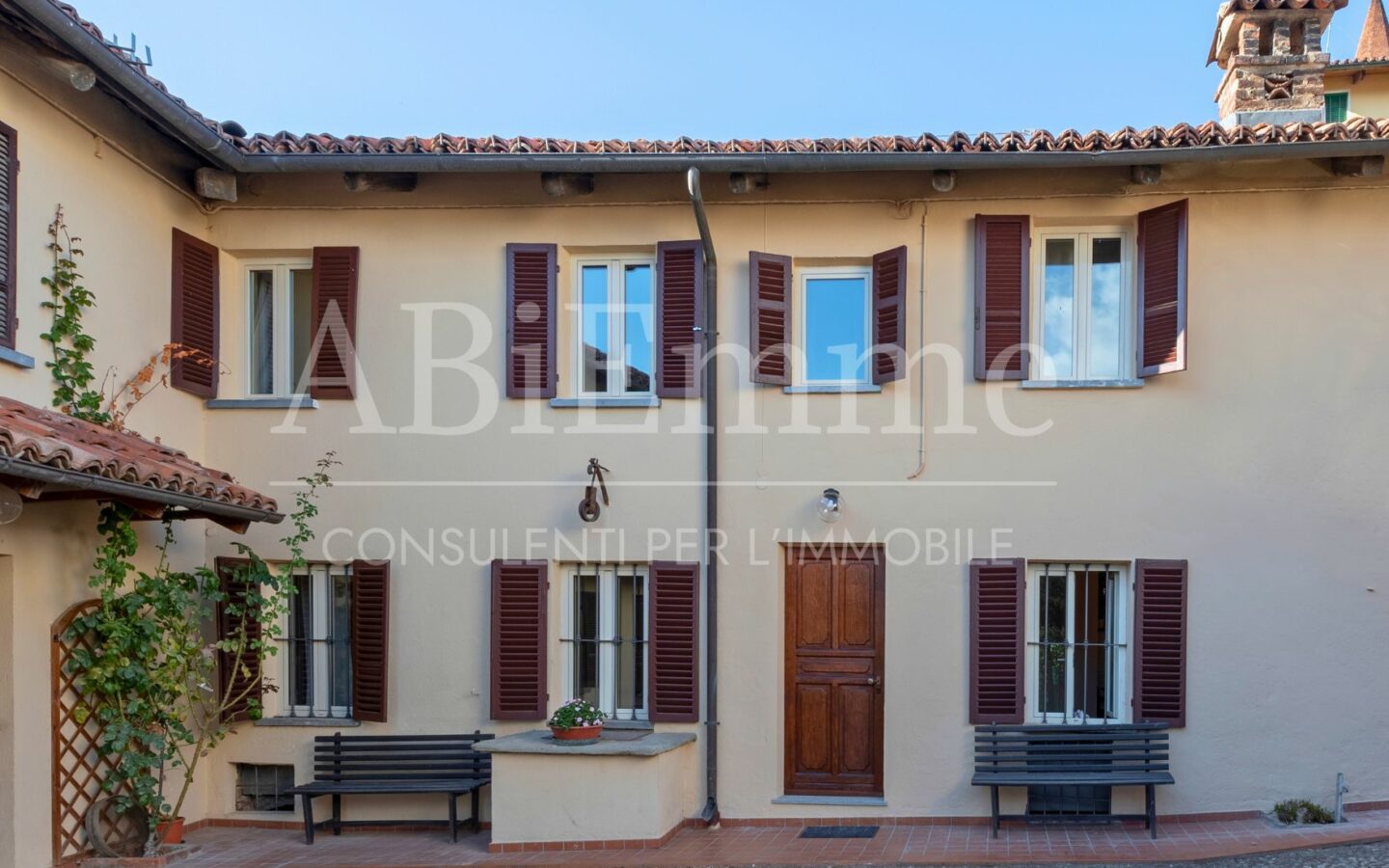 Villa For Sale Via Caponotto N.1, Govone