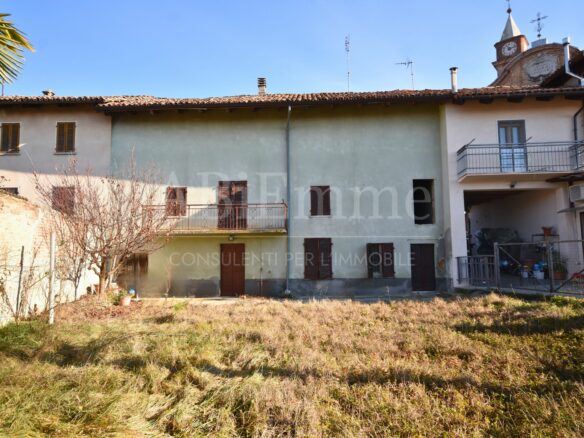 Villa Of 150 M² In Govone