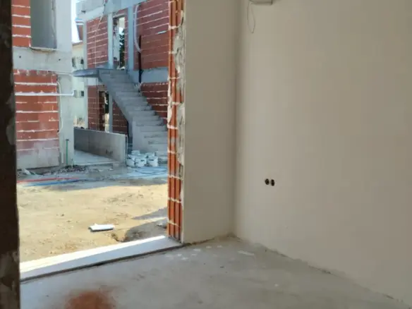 1-bedroom Flat In Eleitheres, Greece (54 M²)