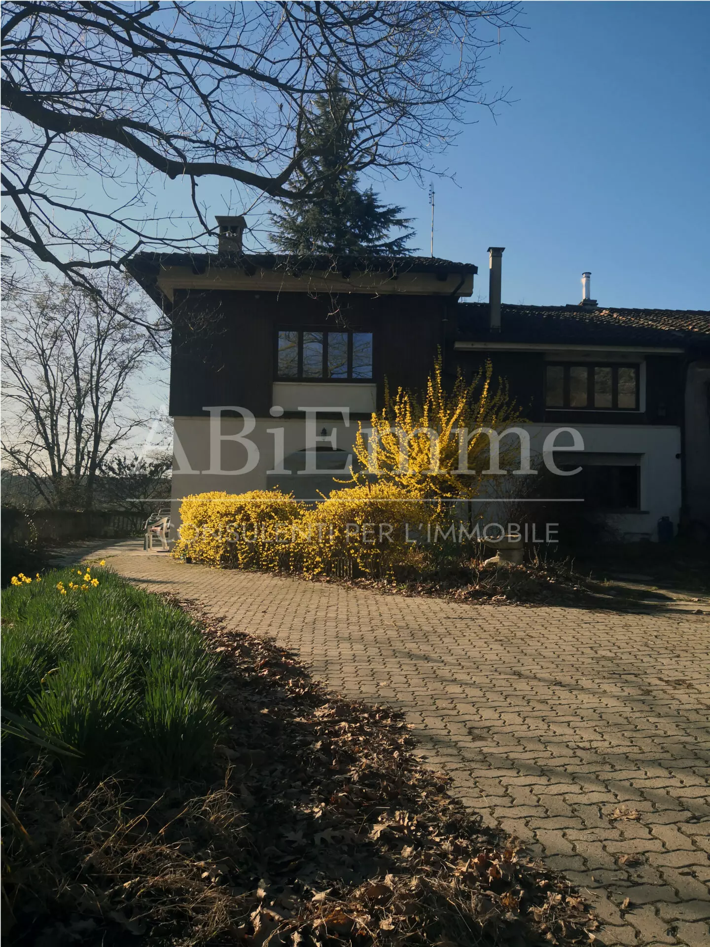 Villa For Sale In San Damiano D’asti (at)