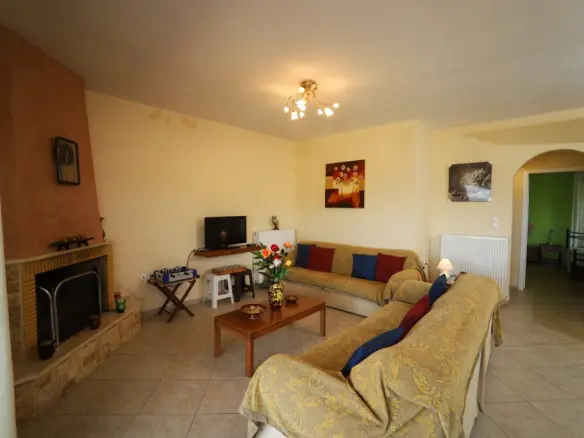 Detached House Of 160 M² In Corfu