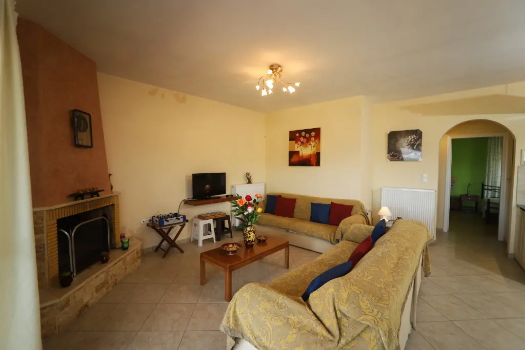 Detached House Of 160 M² In Corfu