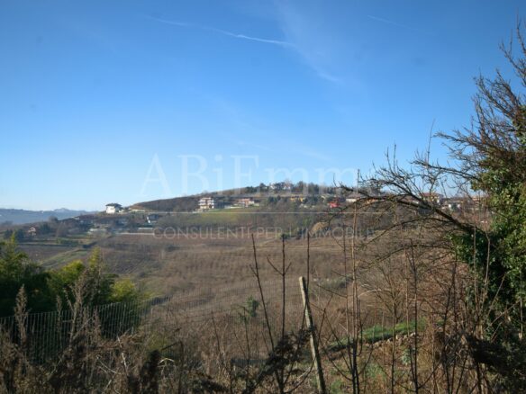 Villa Of 150 M² In Govone