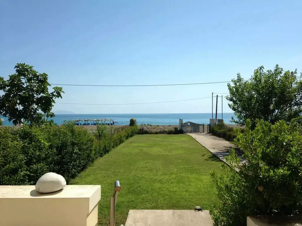 Detached House Of 271 M² On The Euboea Island
