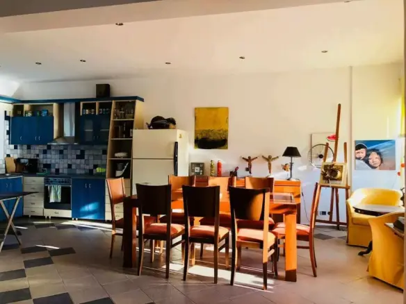 5-bedroom Detached House In Nilea, Greece (271 M²)