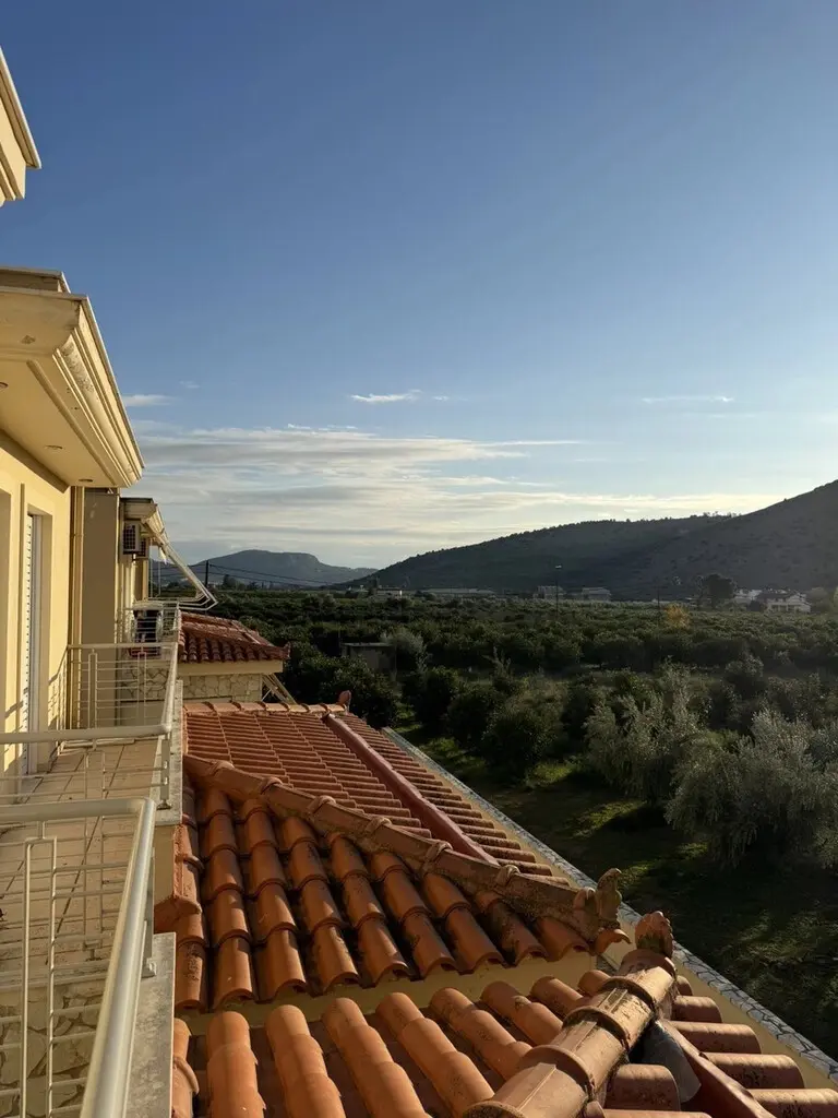 Detached House Of 198 M² In Peloponnese