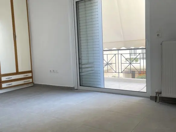 2-bedroom Flat In Pallini, Greece (82 M²)