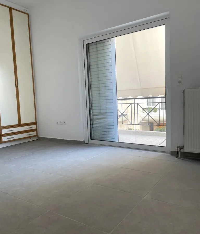2-bedroom Flat In Pallini, Greece (82 M²)