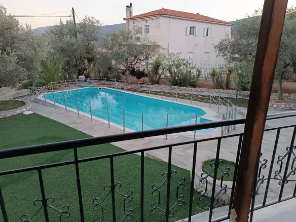 3-bedroom Detached House In Soligeia, Greece (165 M²)