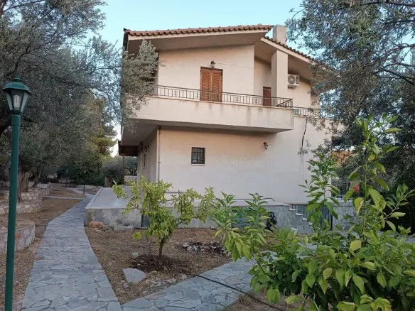 3-bedroom Detached House In Soligeia, Greece (165 M²)