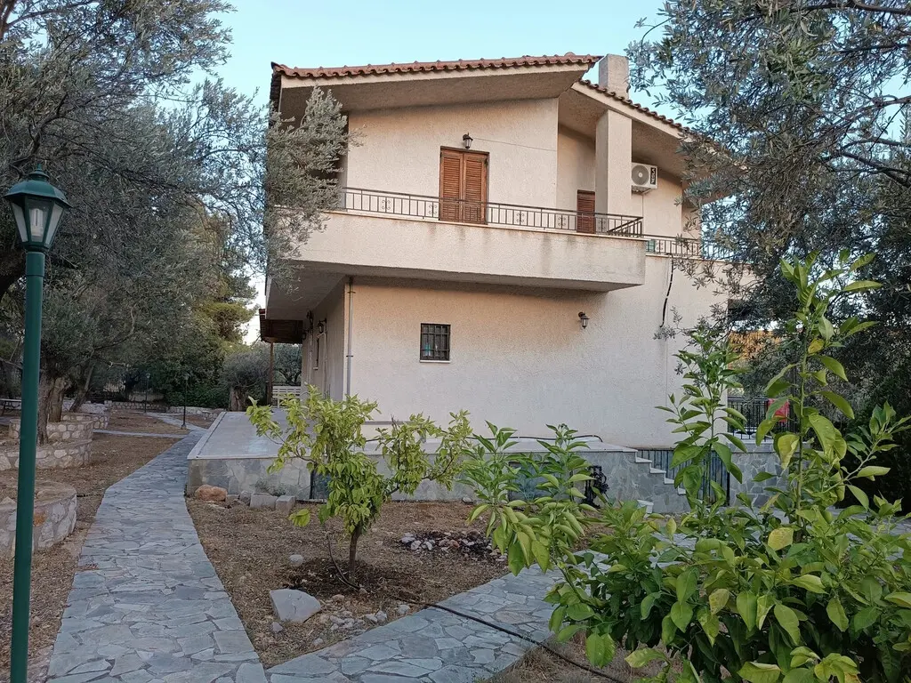 Detached House Of 165 M² In Peloponnese