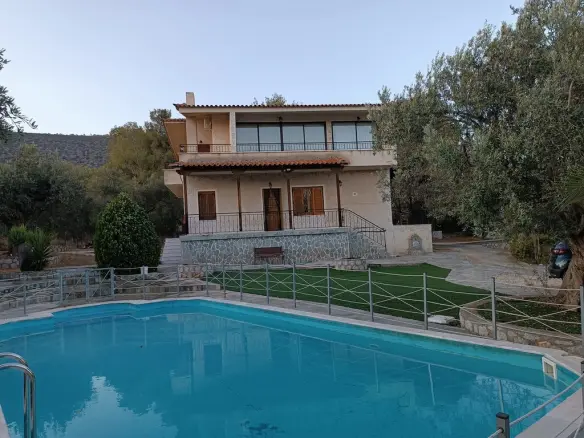 Detached House Of 165 M² In Peloponnese