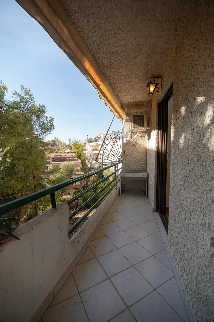 Flat Of 121 M² In Athens