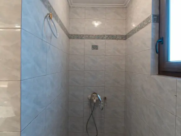 3-bedroom Flat In Marousi, Greece (121 M²)